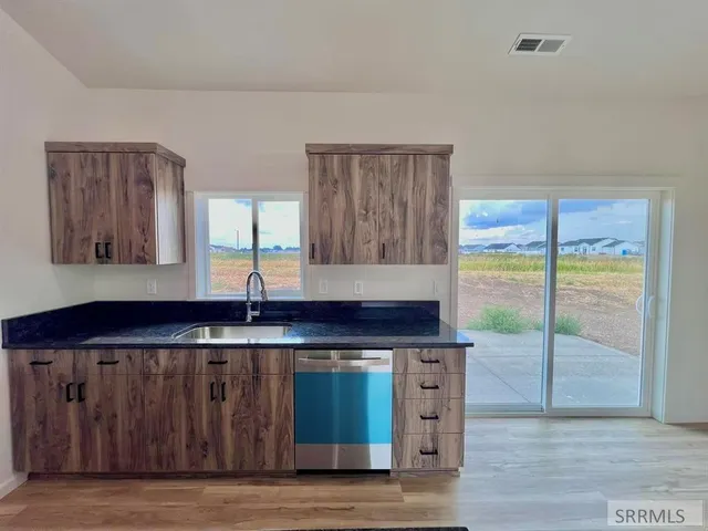 $399,900 | 1180 Alpine Avenue, Chubbuck, ID 83202