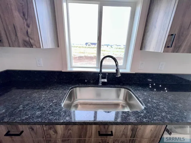 $399,900 | 1180 Alpine Avenue, Chubbuck, ID 83202