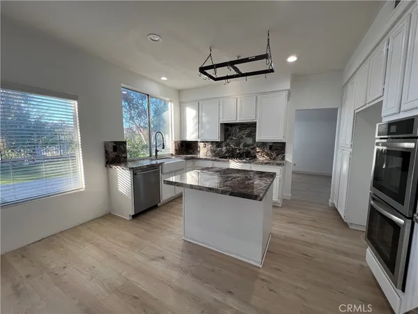$7,500 | 2102 Via Helecho, San Clemente, CA 92673