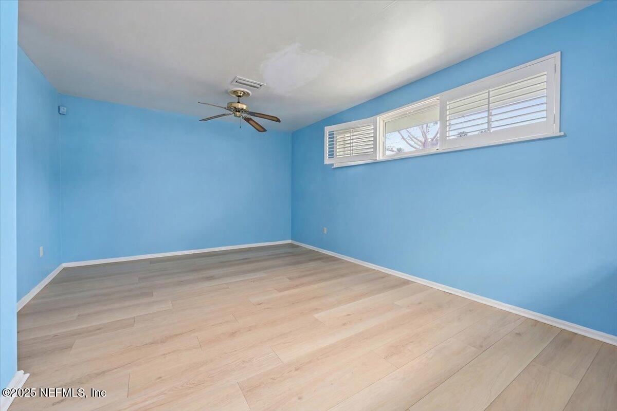 367 7th Street Atlantic Beach, FL 32233 - Photo 9 of 25 a view of a room with a ceiling fan