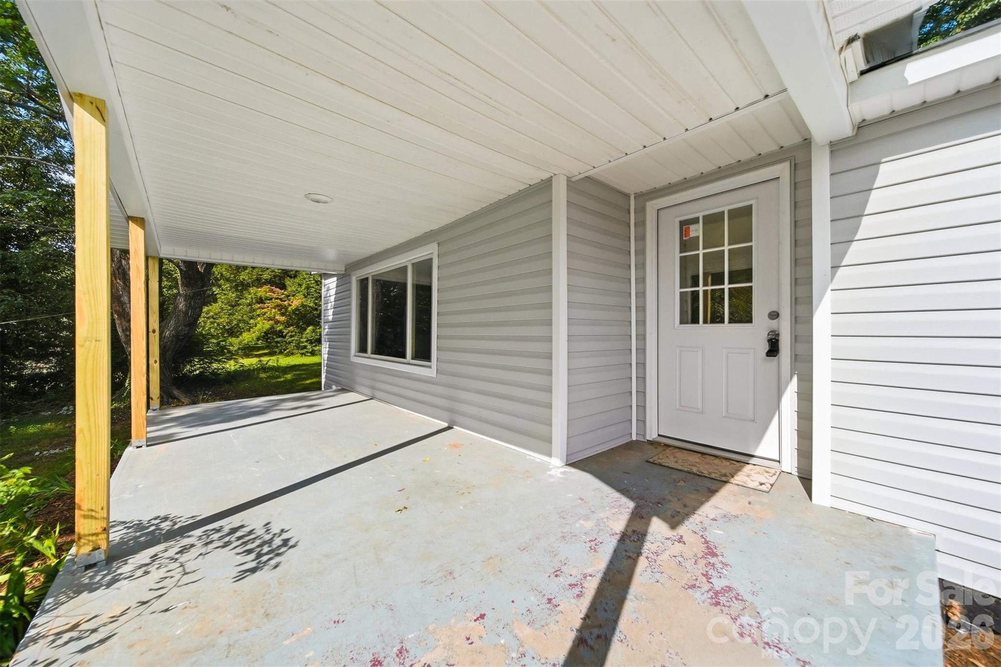 218 33rd Street Southwest Hickory, NC 28602 - Photo 22 of 26