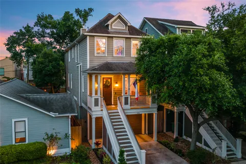 $764,500 | 836 East 24th Street, Houston, TX 77009