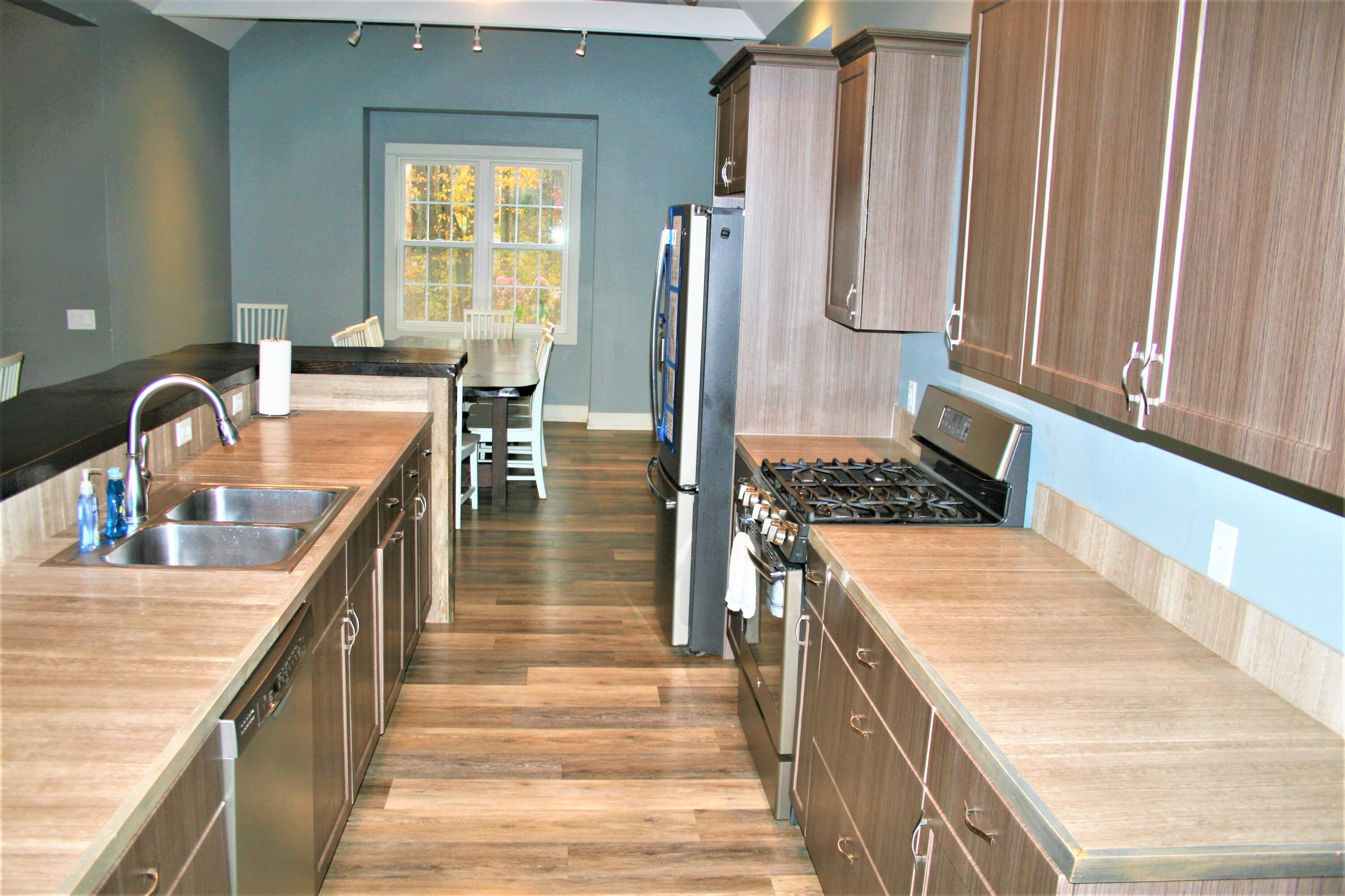 4131 Beeline Road Holland, MI 49423 - Photo 11 of 55 IMG_8014