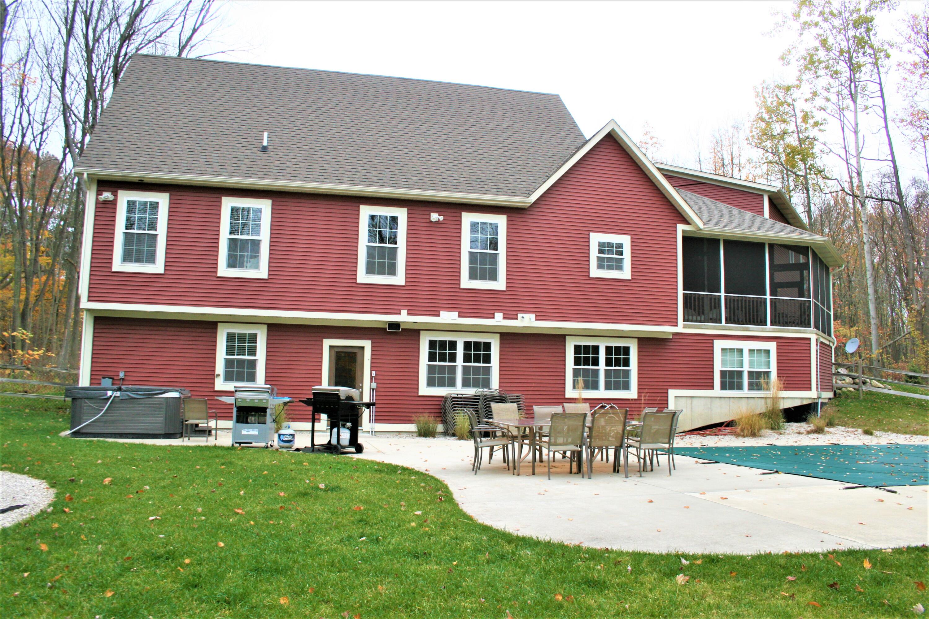 4131 Beeline Road Holland, MI 49423 - Photo 24 of 55 IMG_8032