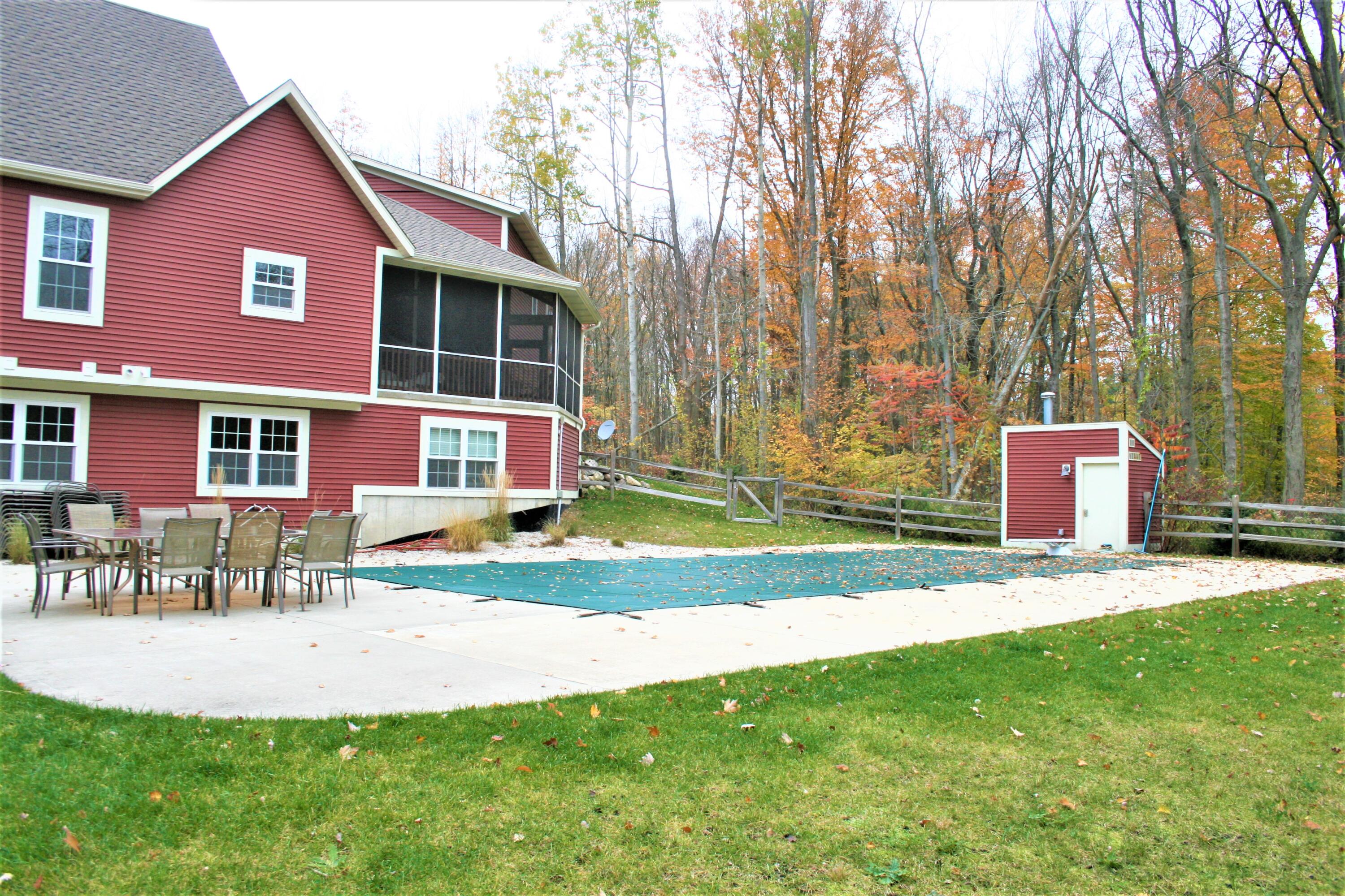 4131 Beeline Road Holland, MI 49423 - Photo 25 of 55 IMG_8033