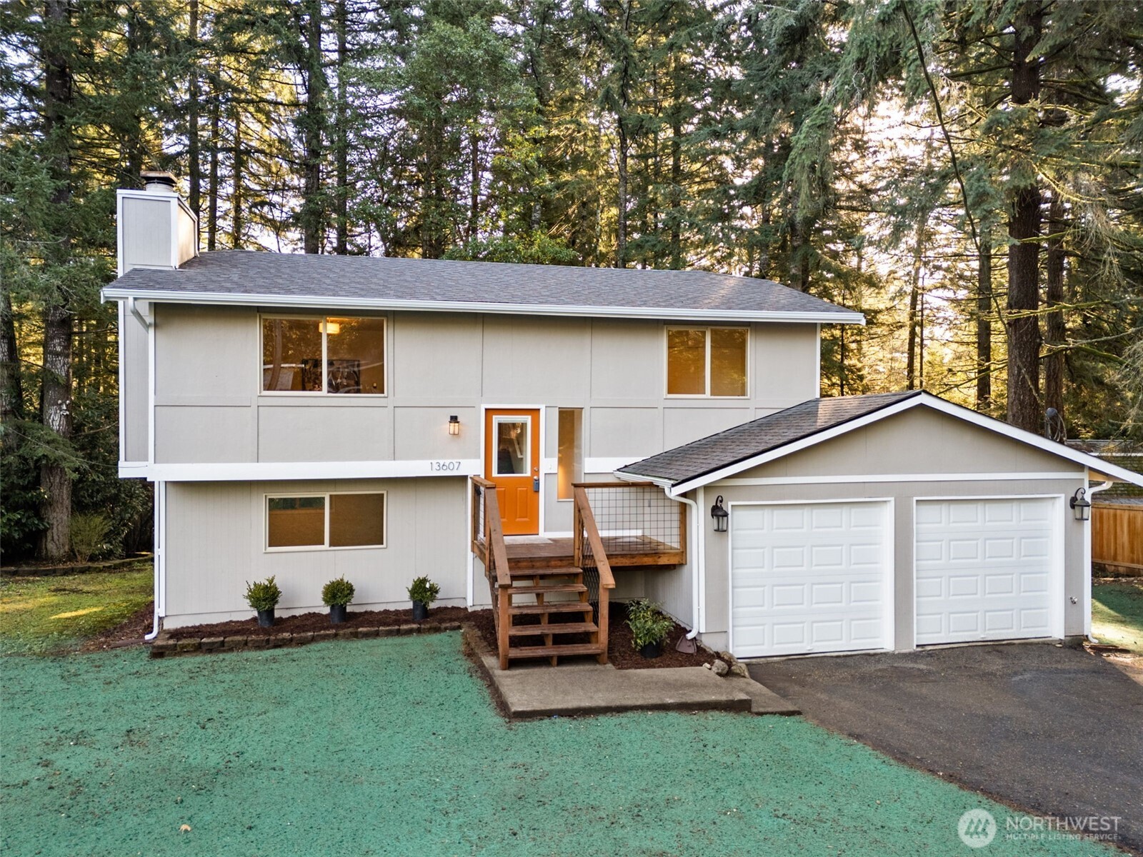 13607 97th Avenue Northwest Gig Harbor, WA 98329 - Photo 1 of 23
