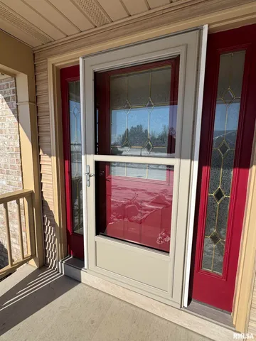 $300,000 | 1200 Grand Avenue, Macomb, IL 61455