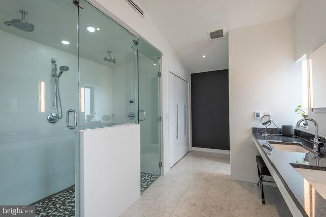 $1,200,000 | 926 Mountain Street, Philadelphia, PA 19148