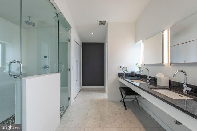 $1,200,000 | 926 Mountain Street, Philadelphia, PA 19148