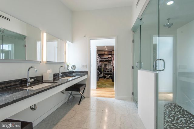 $1,200,000 | 926 Mountain Street, Philadelphia, PA 19148