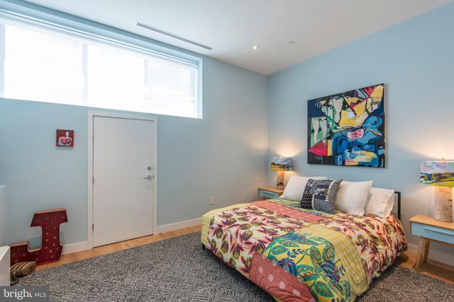 $1,200,000 | 926 Mountain Street, Philadelphia, PA 19148