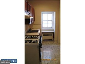 4624 Cedar Avenue, Unit 3 Philadelphia, PA 19143 - Photo 3 of 5