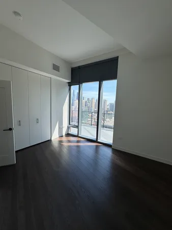 $6,752 | 350 North Canal Street, Unit 3304, Chicago, IL 60654