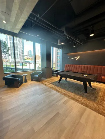 $6,752 | 350 North Canal Street, Unit 3304, Chicago, IL 60654