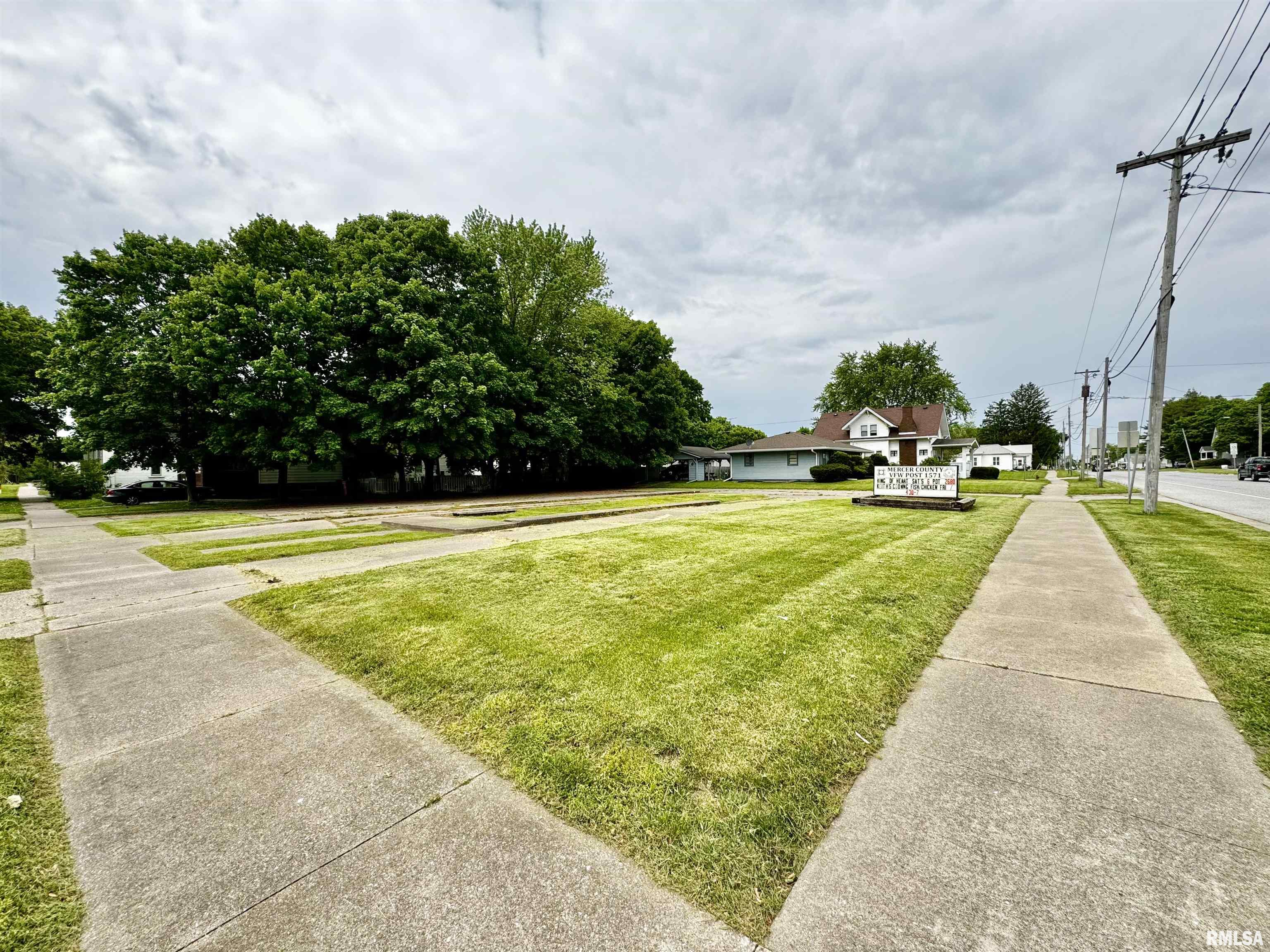 206 Southwest 3rd Street Aledo, IL 61231 - Photo 1 of 1 Gallery Image 1