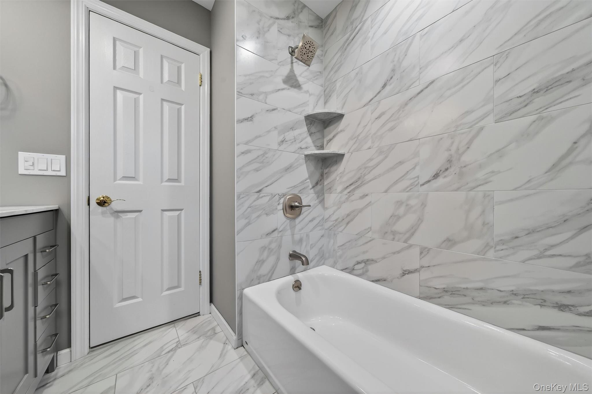 155 Pine Tree Road Monroe, NY 10950 - Photo 32 of 49 a bathroom with a bathtub