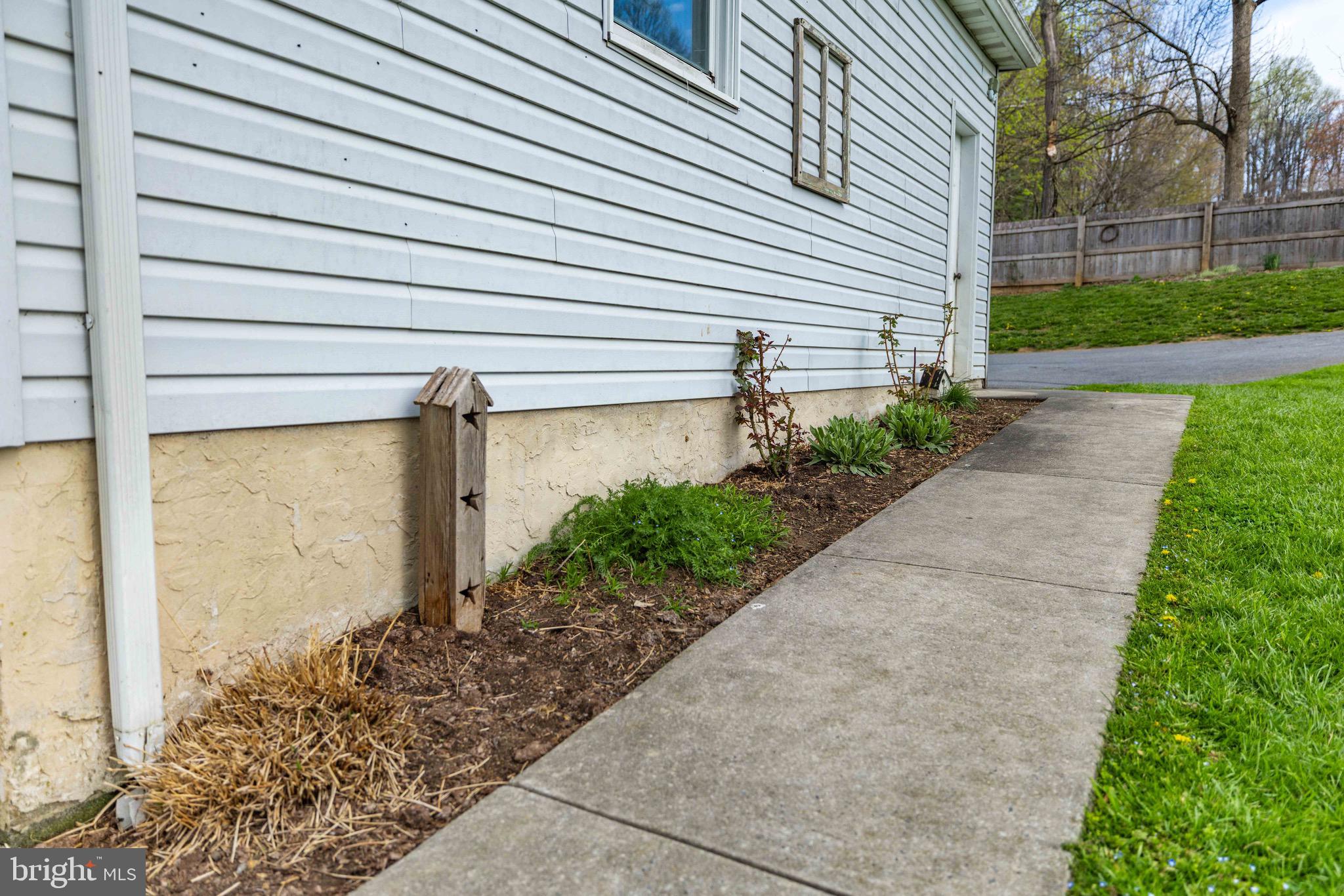 339 Churchtown Road Narvon, PA 17555 - Photo 21 of 150 a front view of a house with garden