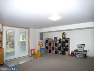 3393 South Keswick Road Philadelphia, PA 19114 - Photo 6 of 6 Gallery Image 6