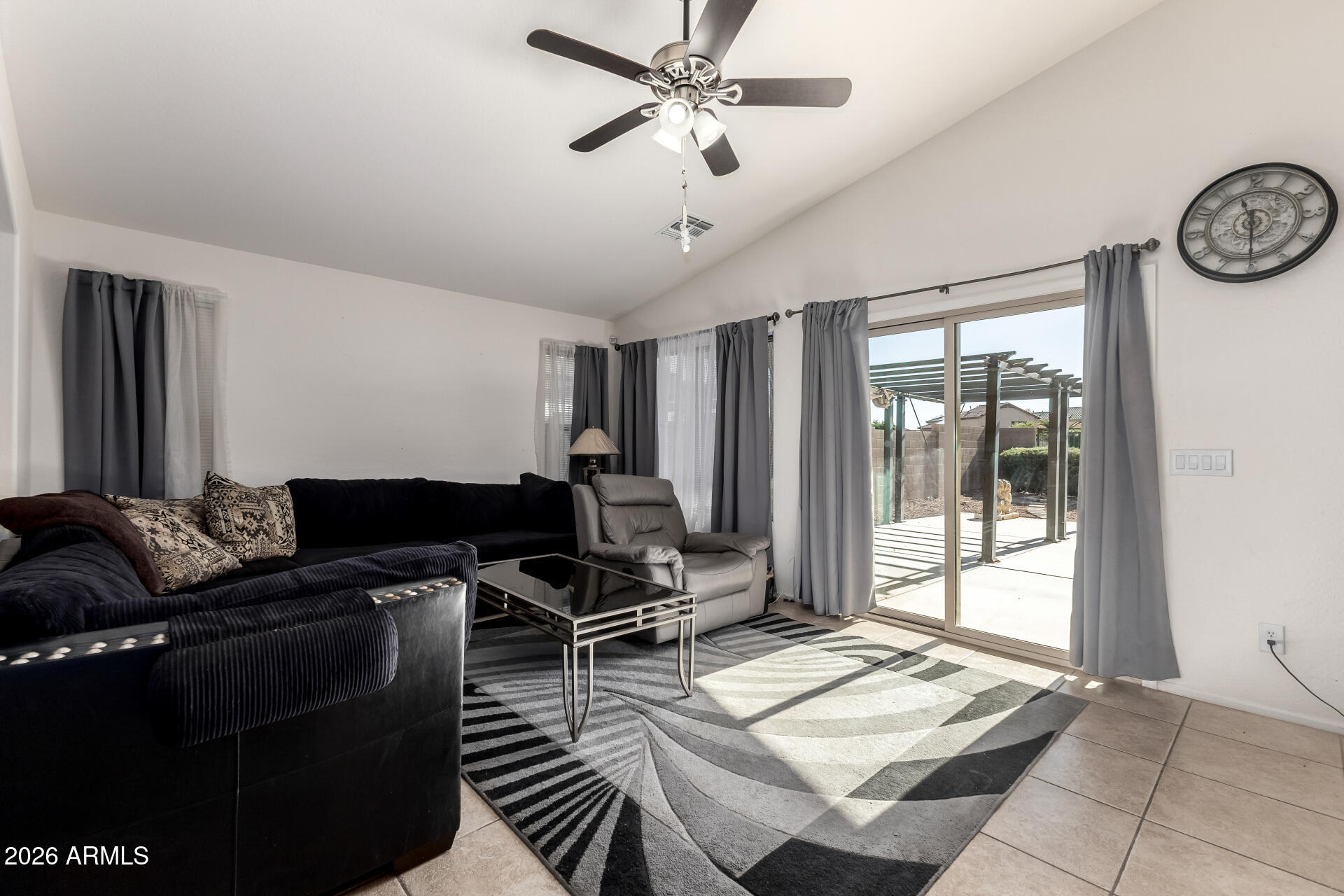 20790 North Lauren Road Maricopa, AZ 85138 - Photo 4 of 25 07 Lauren