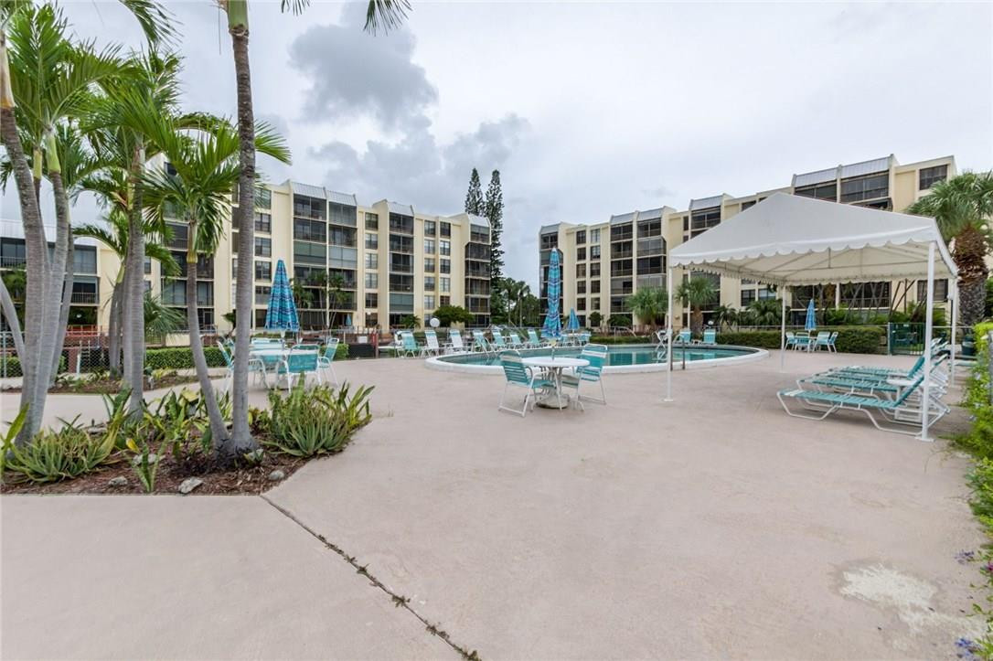 6 Royal Palm Way, Unit 507 Boca Raton, FL 33432 - Photo 19 of 24 Photo 19