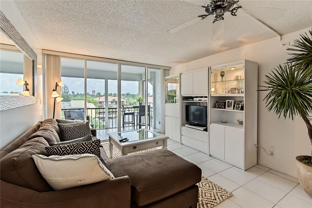 6 Royal Palm Way, Unit 507 Boca Raton, FL 33432 - Photo 3 of 24 Photo 3