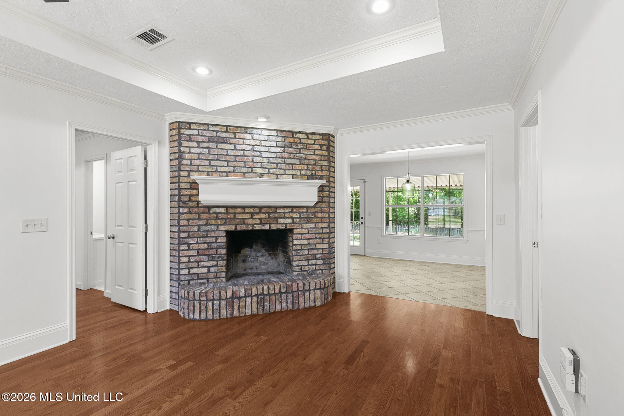 197 Azalea Circle Madison, MS 39110 - Photo 5 of 42 9-web-or-mls-197 Azalea Cir-9