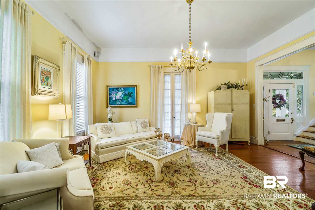 257 South Georgia Avenue Mobile, AL 36604 - Photo 5 of 30