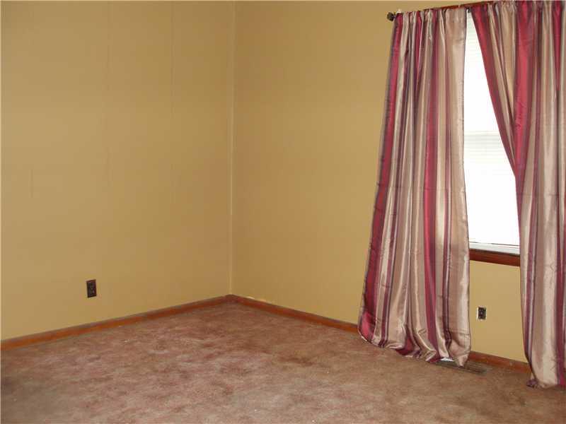 13331 Neuman Road Milton, IN 47357 - Photo 2 of 6