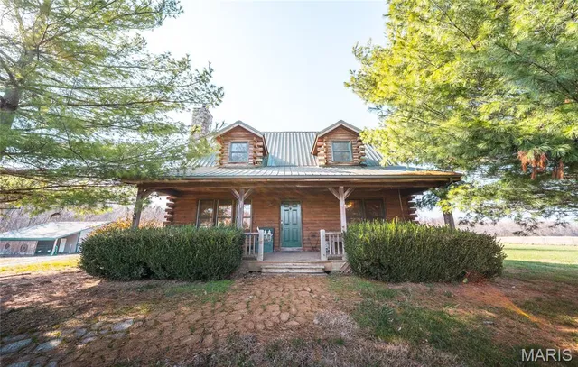 $579,999 | 8140 Old Jackson Road, Farmington, MO 63640