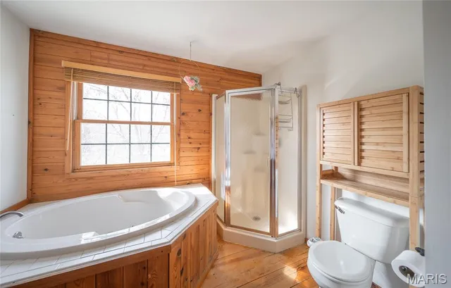 $579,999 | 8140 Old Jackson Road, Farmington, MO 63640