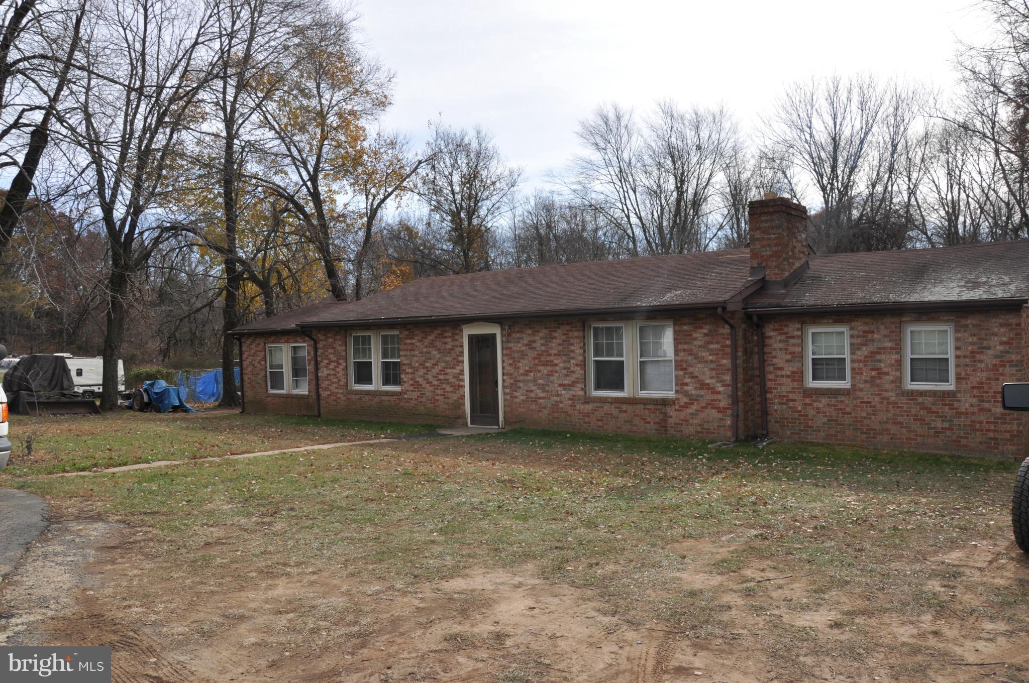 7431 Carver Road Gainesville, VA 20155 - Photo 9 of 26 Exterior (General)
