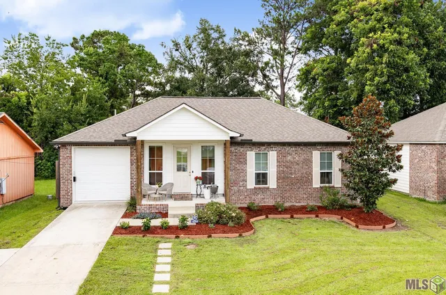 $229,999 | 1648 Mary Evers Drive, Baton Rouge, LA 70810
