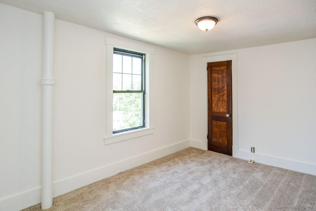 104 Deimling Road Pittsburgh, PA 15229 - Photo 17 of 25 2nd Floor Bedroom 4