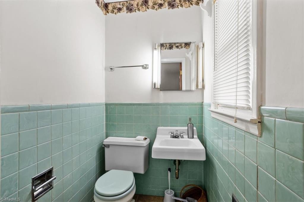 3507 Midway Acres Road Asheboro, NC 27205 - Photo 12 of 21