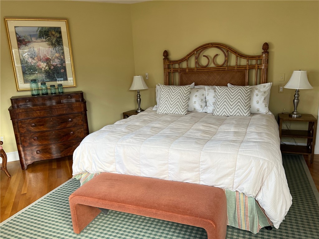 611 Wolcott Avenue Middletown, RI 02842 - Photo 13 of 29