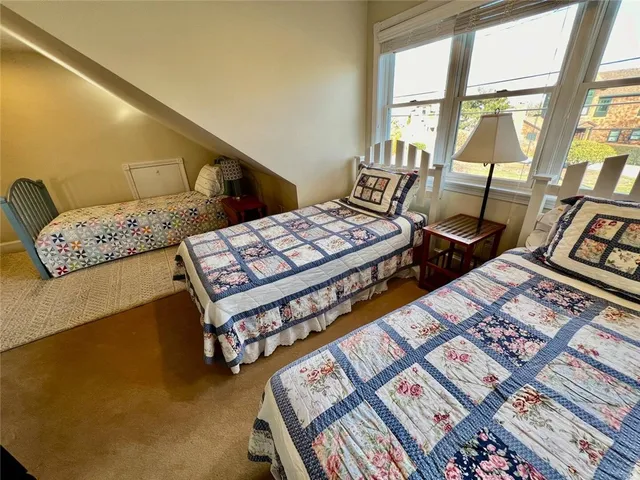 $10,000 | 611 Wolcott Avenue, Middletown, RI 02842