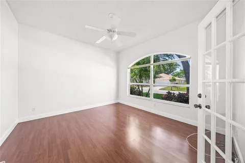$775,000 | 111 41st Street Northeast, Bradenton, FL 34208