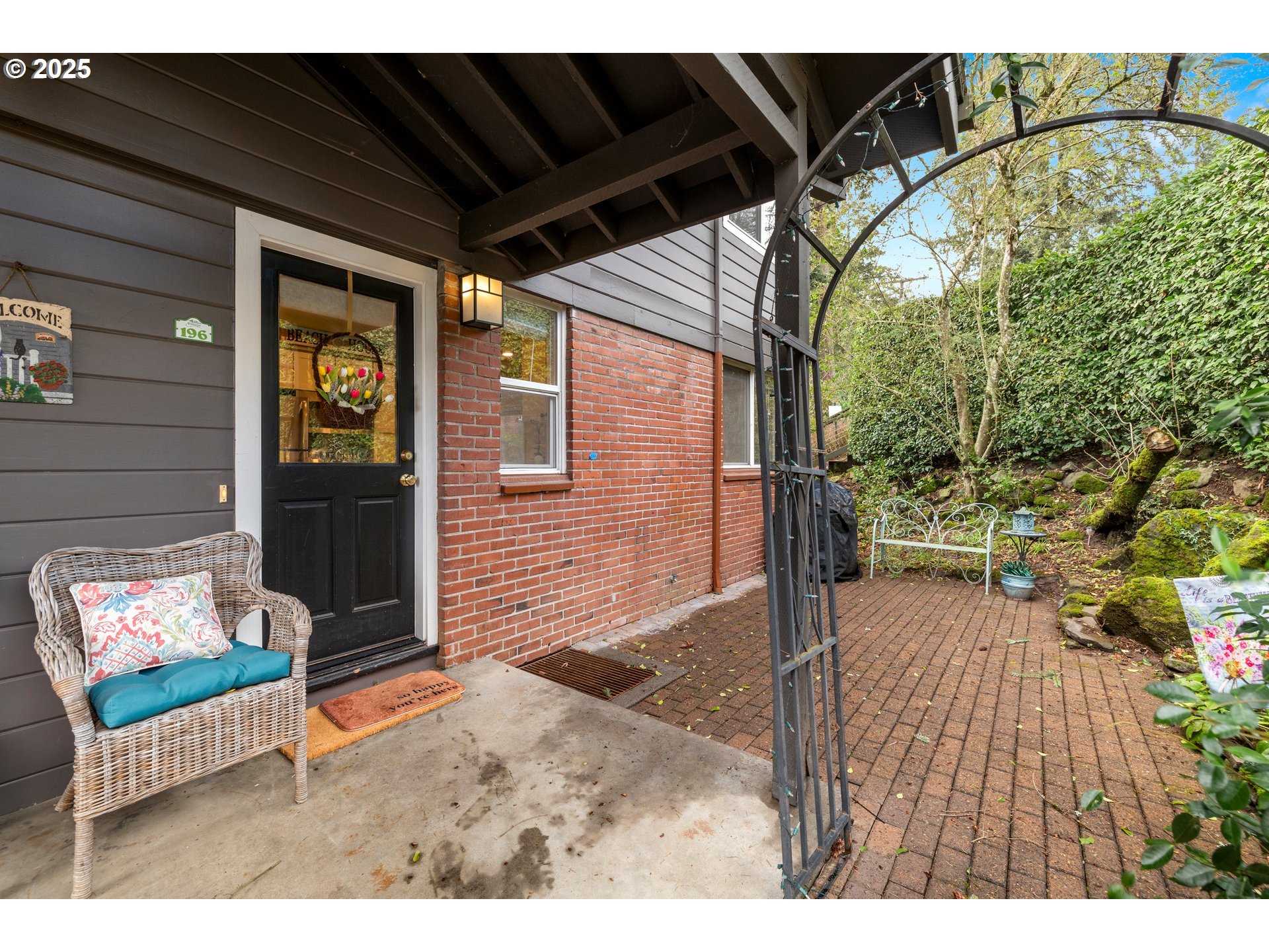 196 Ridgeway Road Lake Oswego, OR 97034 - Photo 17 of 23