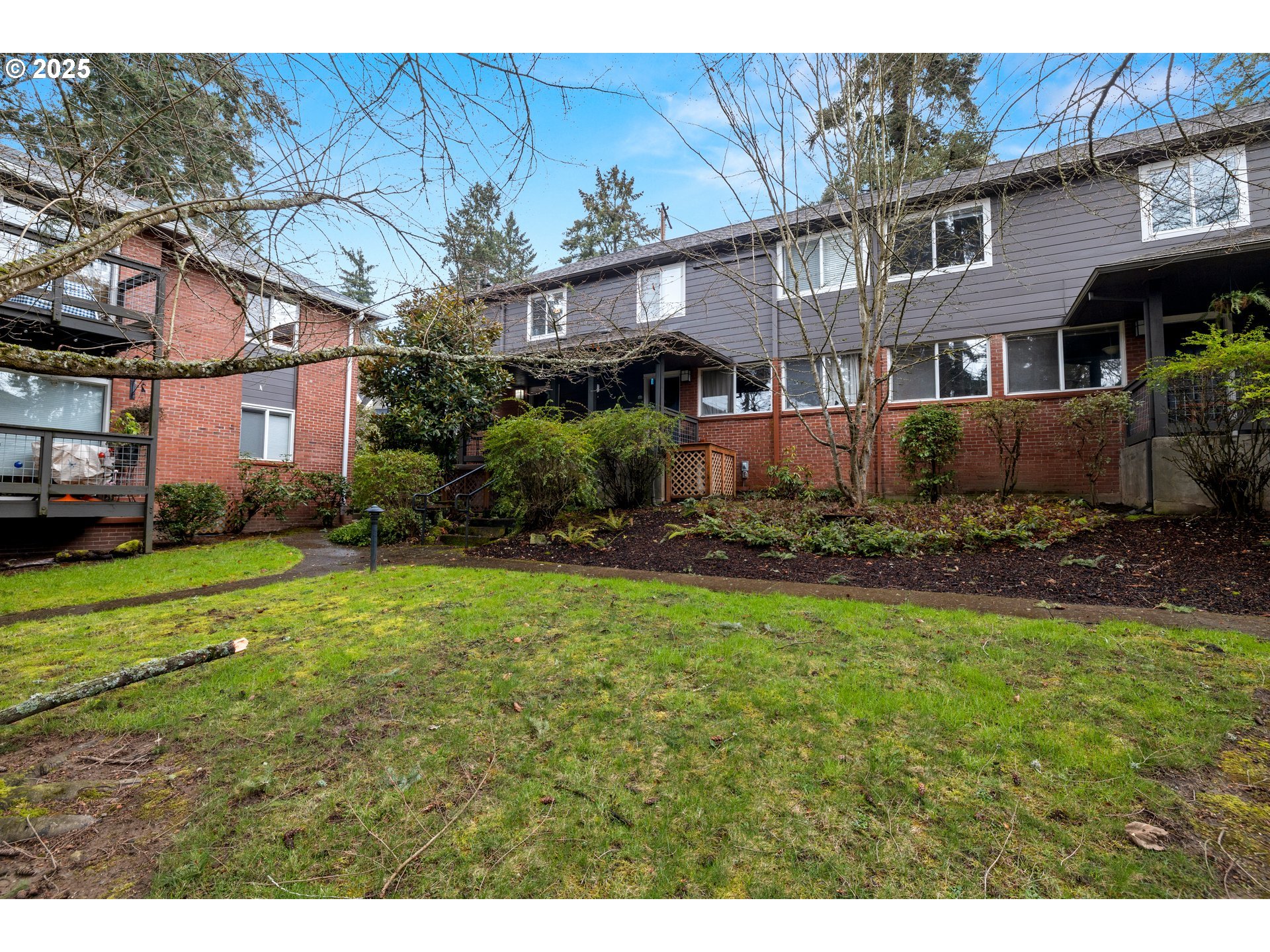 196 Ridgeway Road Lake Oswego, OR 97034 - Photo 18 of 23