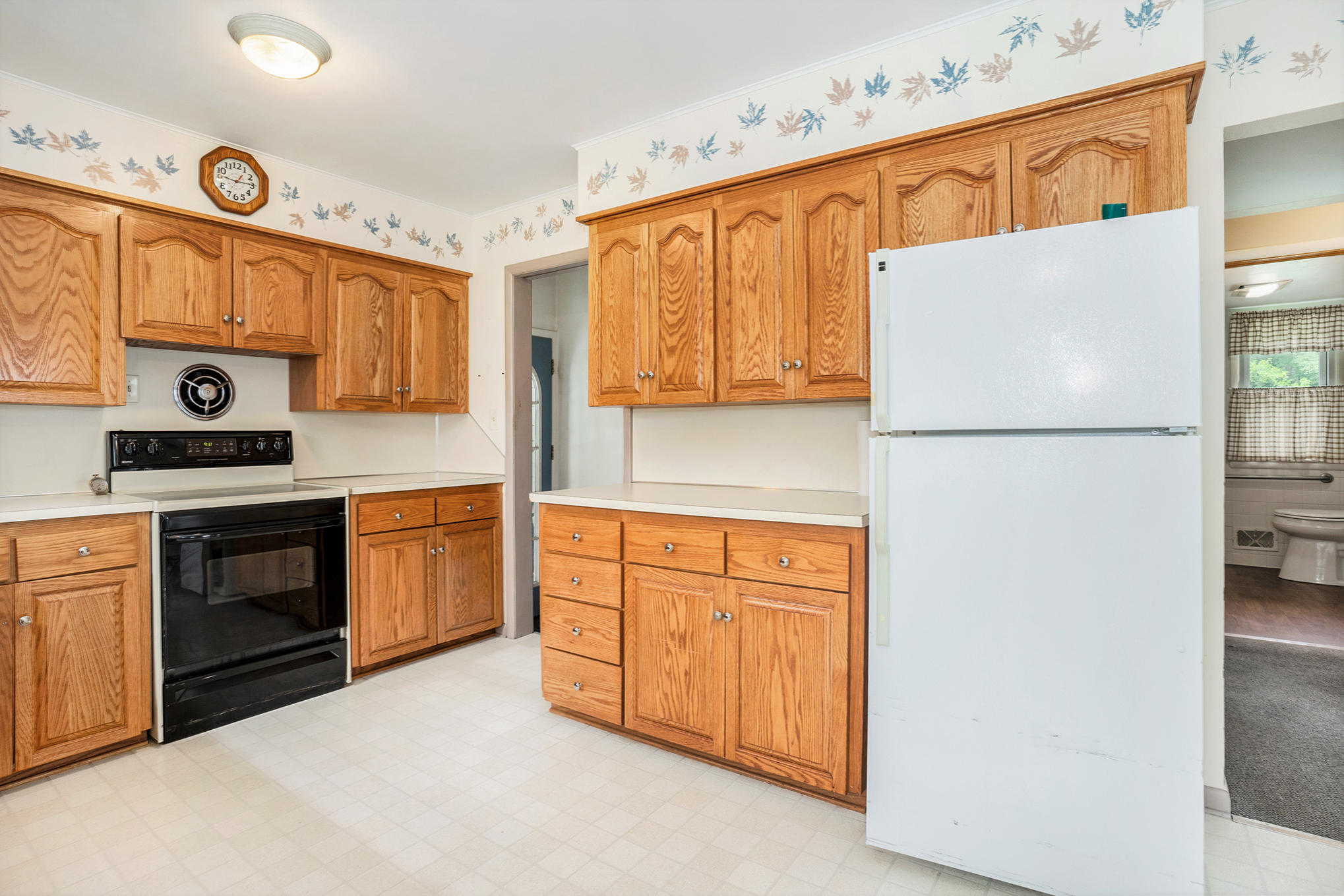 528 Graafschap Road Holland, MI 49423 - Photo 8 of 21 DSC05757