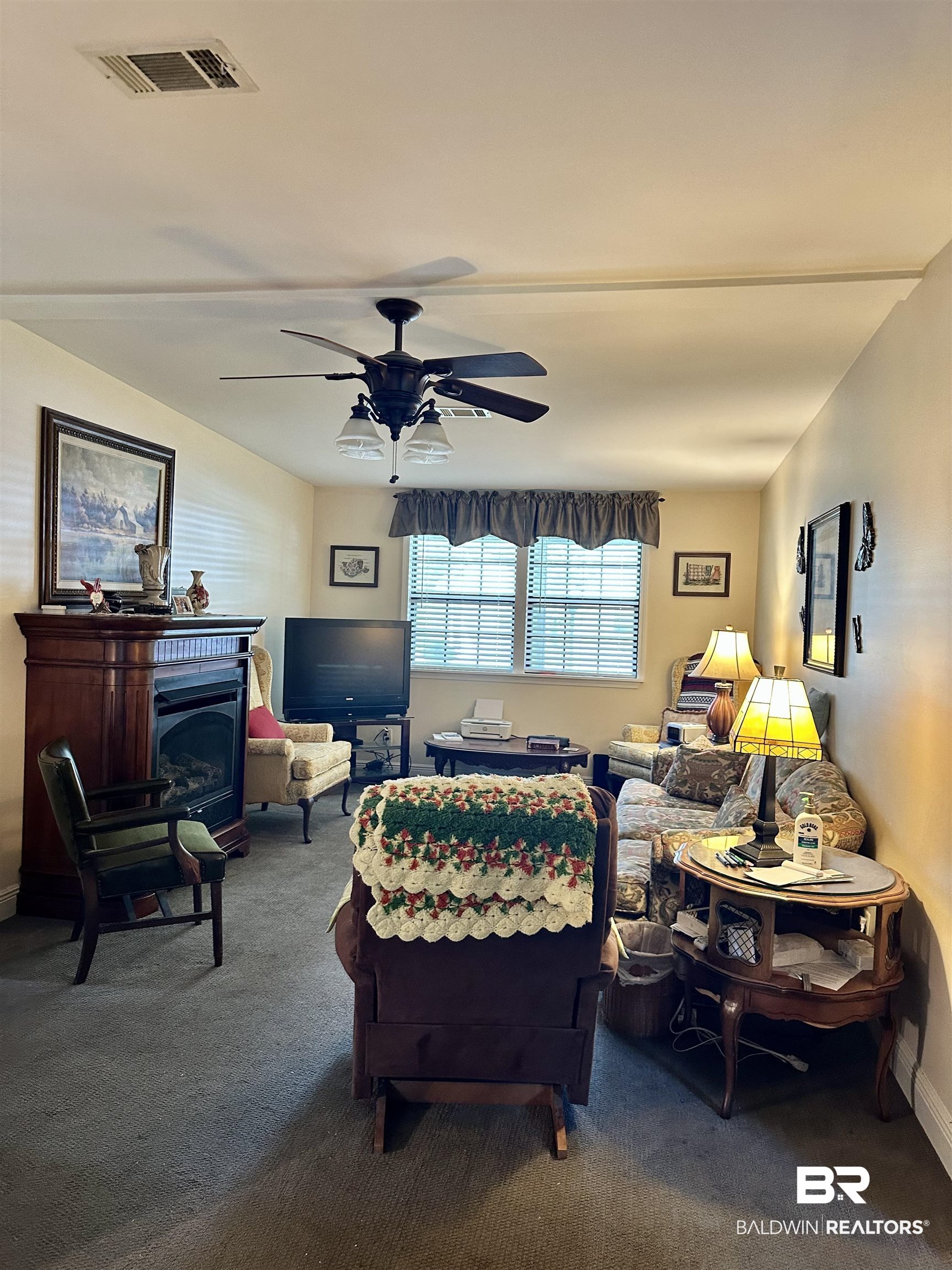 305 Terry Avenue Brewton, AL 36426 - Photo 6 of 38