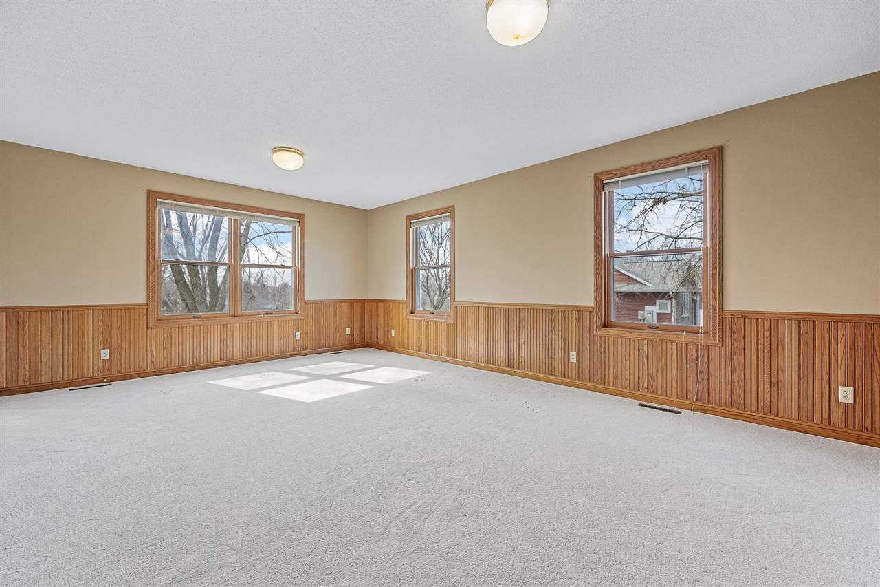 4039 Bruce Road Marion, IA 52302 - Photo 13 of 53 Gallery Image 13