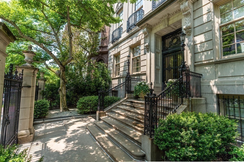 150 Beacon Street, Unit PH Boston, MA 02116 - Photo 22 of 24