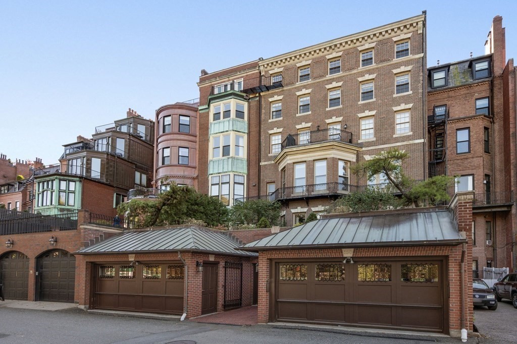 150 Beacon Street, Unit PH Boston, MA 02116 - Photo 24 of 24