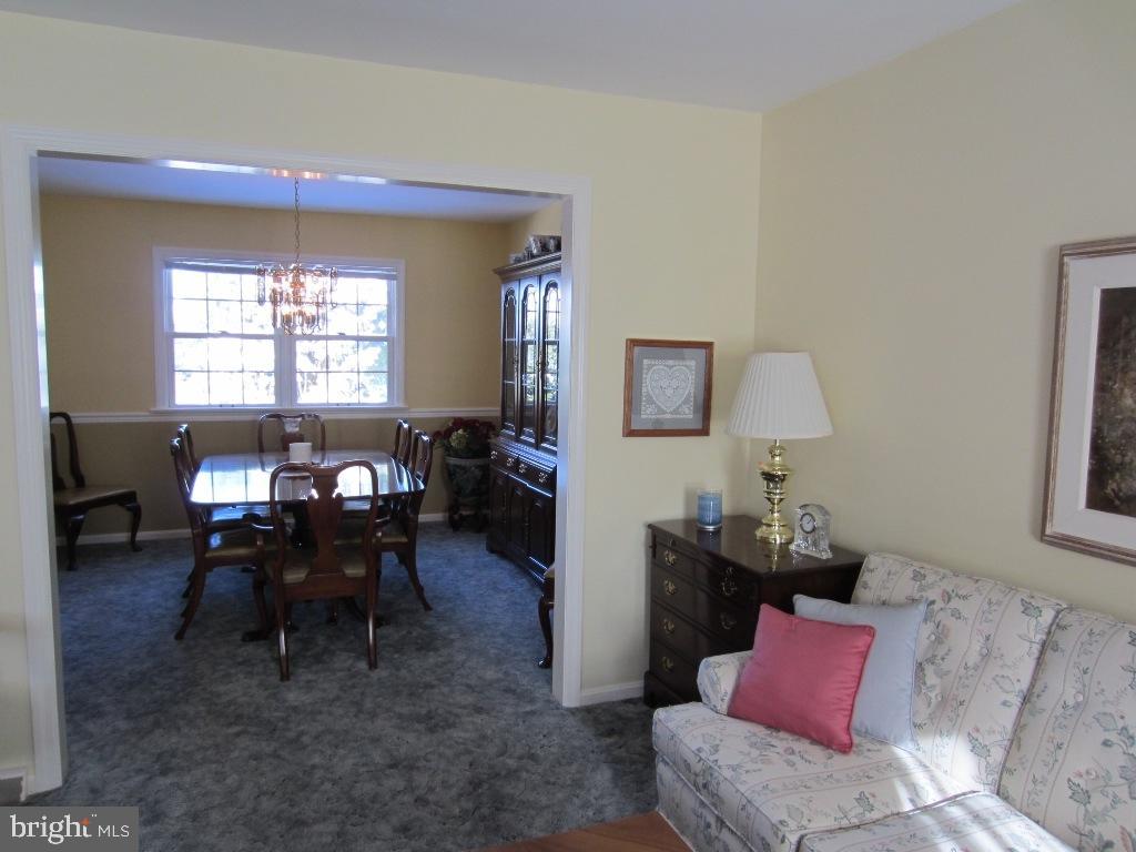 517 Delp Road Lancaster, PA 17601 - Photo 7 of 45 Gallery Image 7