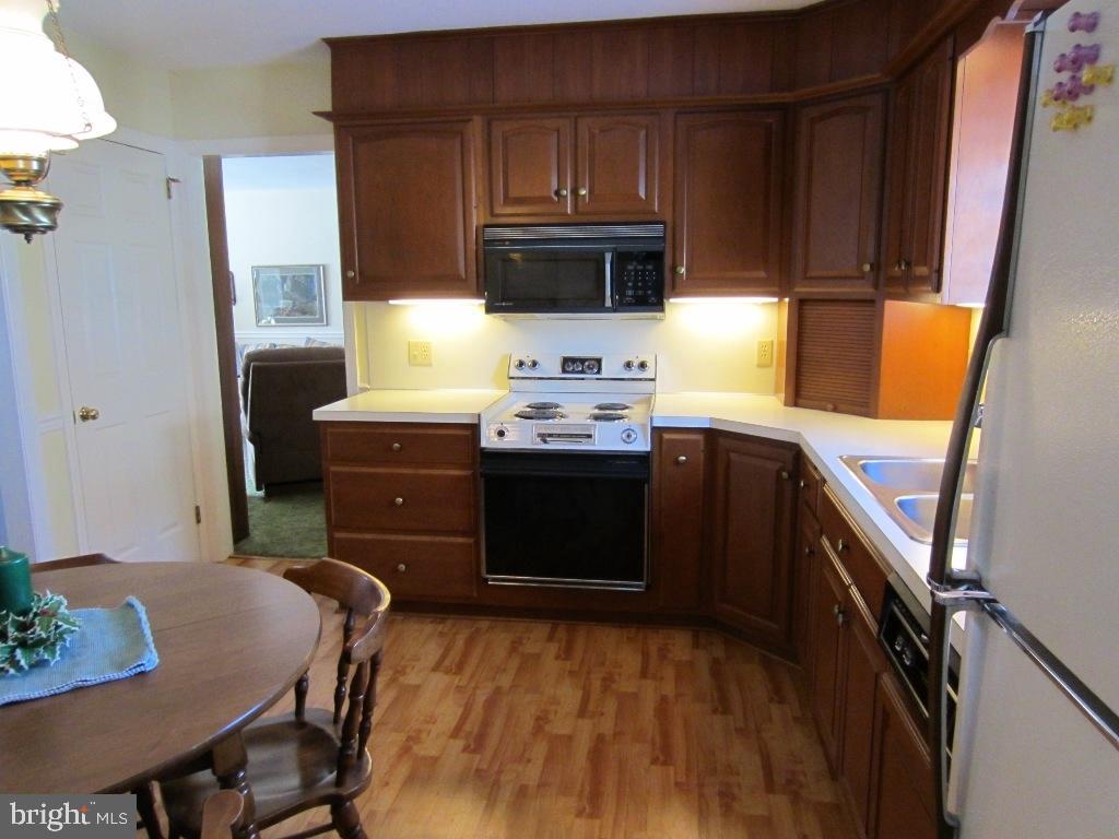 517 Delp Road Lancaster, PA 17601 - Photo 10 of 45 Gallery Image 10