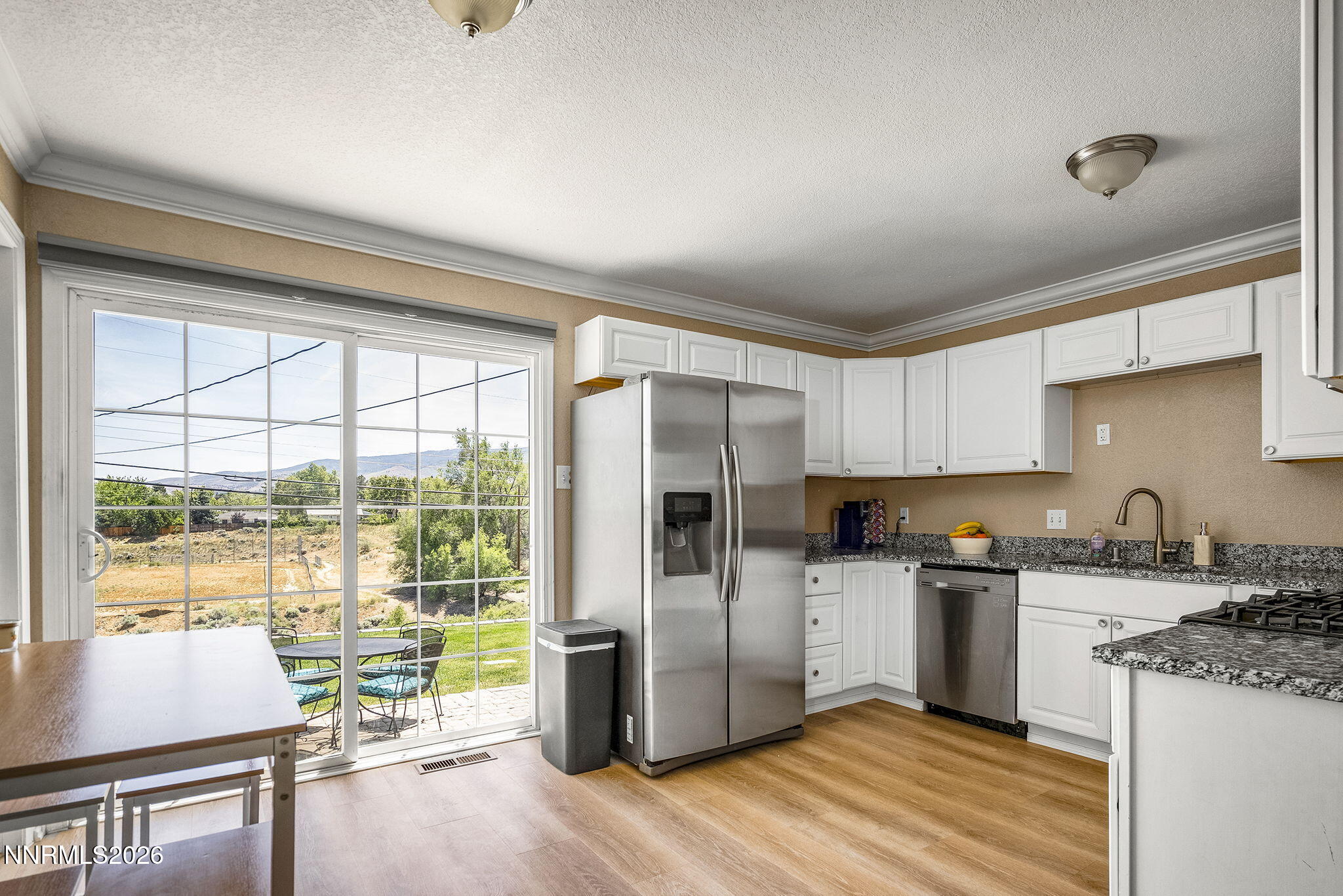 3100 Slater Avenue Reno, NV 89503 - Photo 4 of 24 10-web-or-mls-_DSC3842