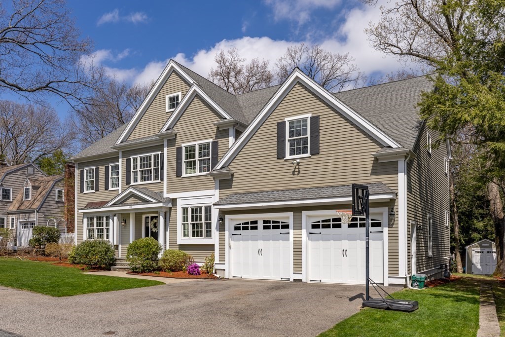 103 Paul Revere Road Needham, MA 02494 - Photo 3 of 39