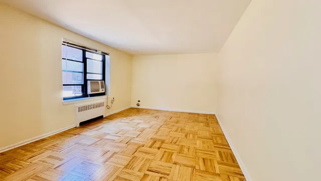 $200,000 | 32-22 91st Street, Unit 106 | Jackson Heights