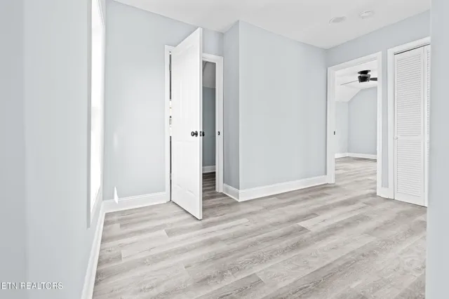 $299,000 | 125 North Chamberlain Avenue, Rockwood, TN 37854